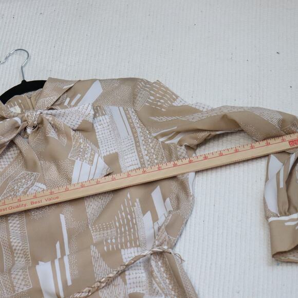 Vintage 70's Vilano Dress with neck tie and belt size 14 - Picture 5 of 6